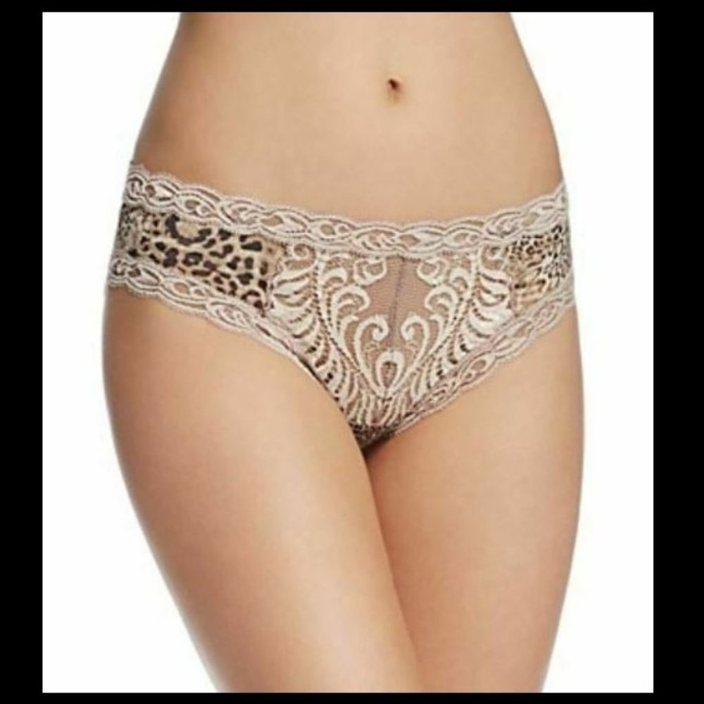 Natori Women's Feathers Hipster Panty Exotic Dark